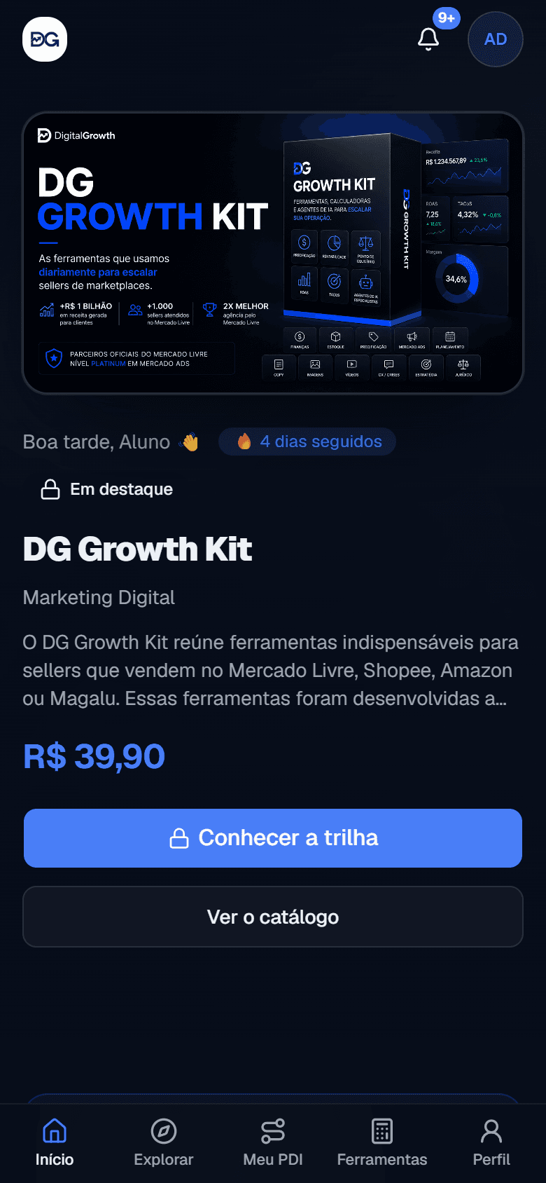 Catálogo da DG LABS: destaque no topo com a aula em andamento, saudação e trilhas por categoria